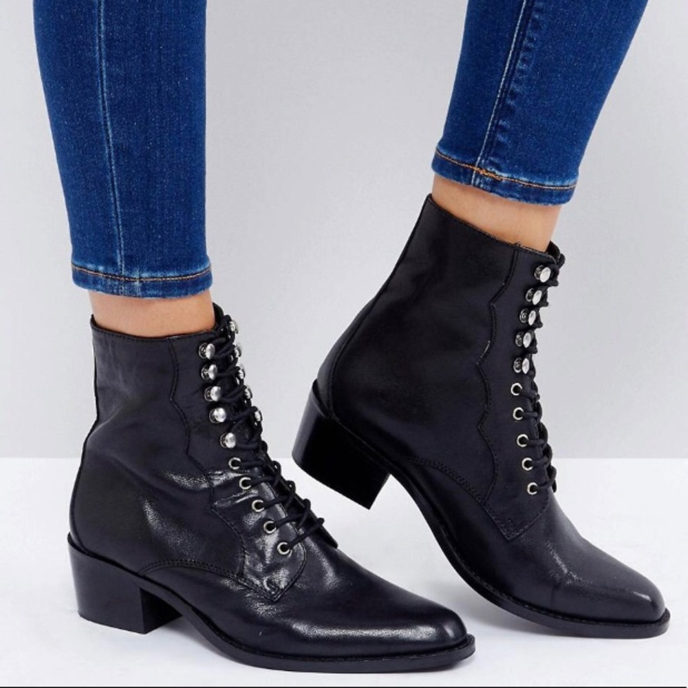 Asos pointed toe ankle leather boots size US 8